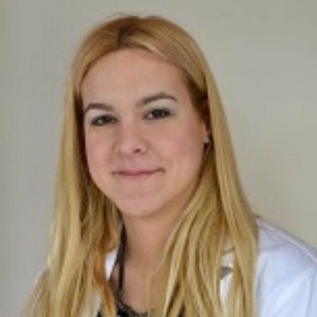 Spec. dr med. Jovana Pešić