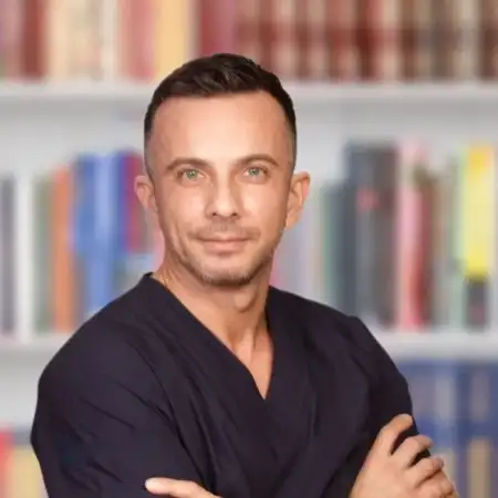 Spec. dr med. Dragan Mijušković