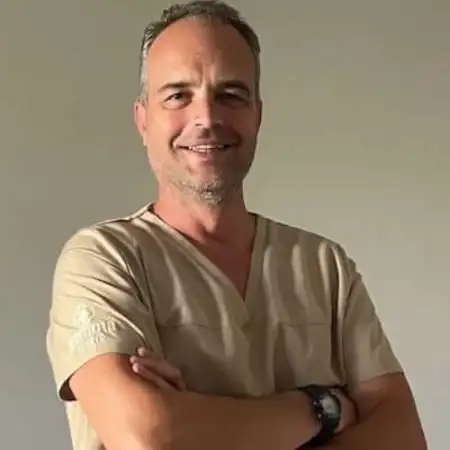 Spec. dr med. Aleksandar Raković