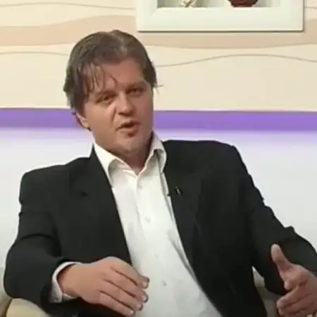 Dr Ivica Marković