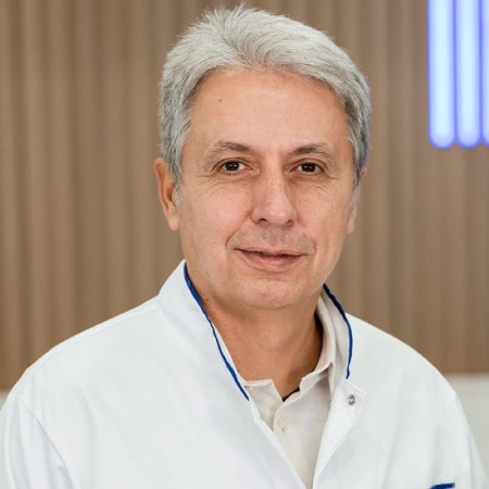 Spec. dr med. Dejan Novaković