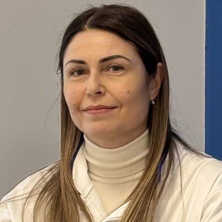 Spec. dr med. Nina Mandić