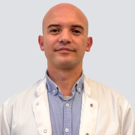 Dr Slobodan Pešić