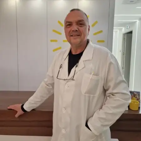 Mr sci. med. dr Bratislav Cvetković