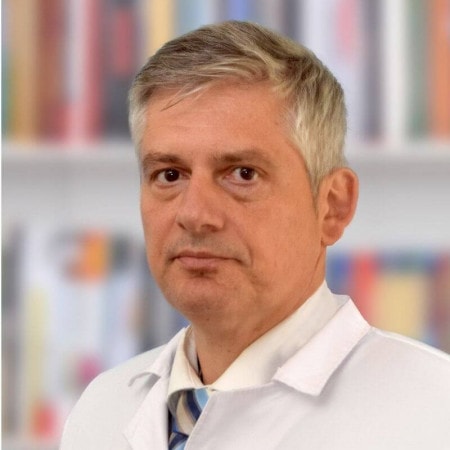 Dr sci. med. Dušan Vešović