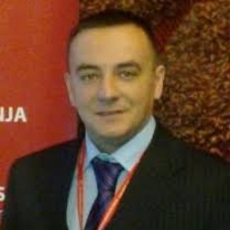 Dr Ivica Đurić