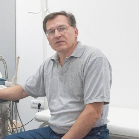 Dr mr sci. med. Slobodan Tomić