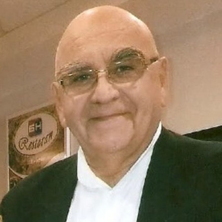 Dr Dušan Protić