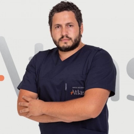 Spec. dr med. Stefan Kmezić