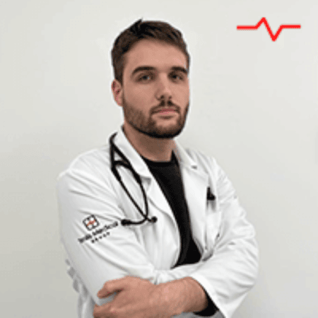Dr Uroš Karić