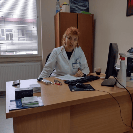 Dr Suzana Perović
