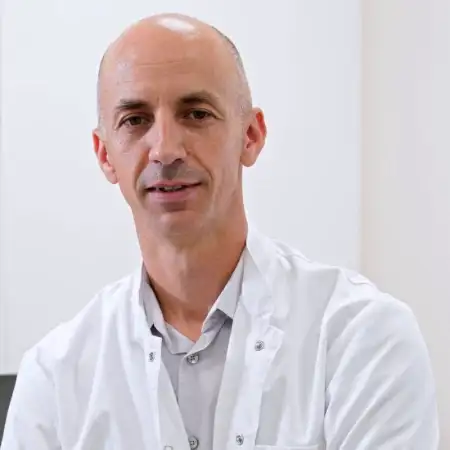 Ass. dr Strahinja Odalović