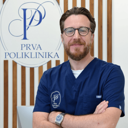 Dr Uroš Ravilić